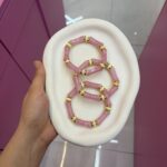 دستبند تابستونی صورتی
